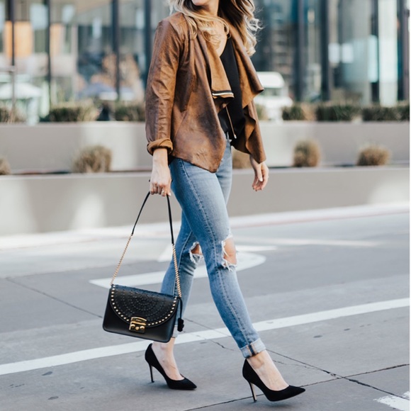 Busted Knee Distressed Skinny Jeans Light Wash - Picture 3 of 10